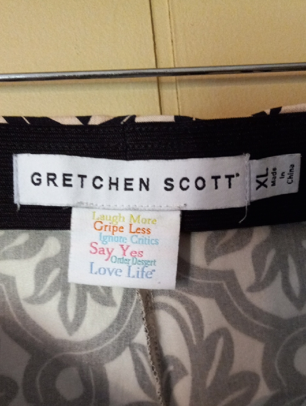 Fabulous Gretchen Scott Pants - Picture 2 of 10